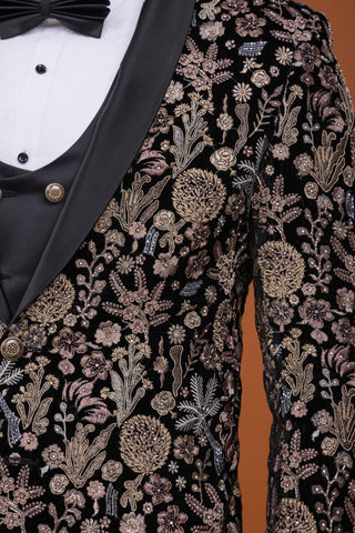 GOLD CITY TUXEDO