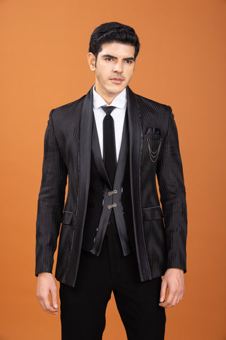 BLACK CHARM TUXEDO