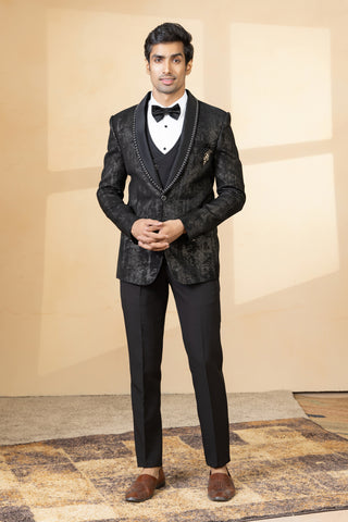 ASH BLACK TUXEDO