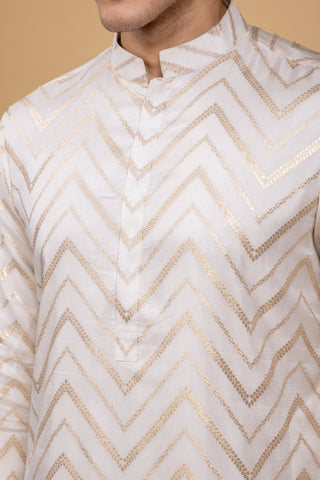 CREAM ROYAL KURTA SHAWL SET