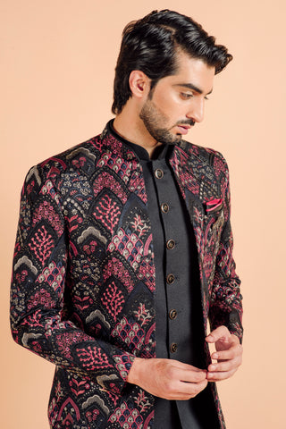 Indian wedding Outfit for men, ideal for wedding parties